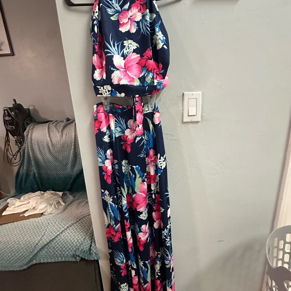 (2/$15)Floral Halter Maxi 2 pc. Dress